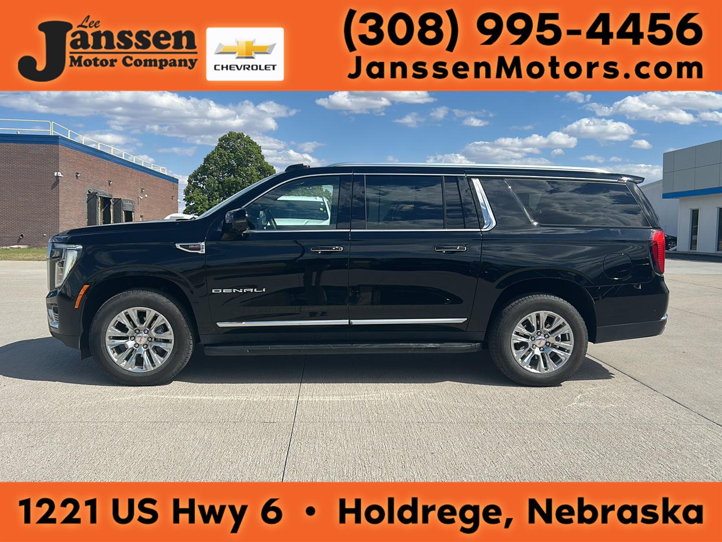 2025 GMC Yukon XL Denali 4WD
