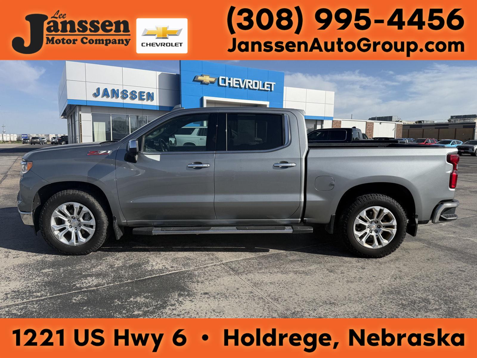 Sterling Gray Metallic 2023 Chevrolet Silverado 1500 Pickup Truck Four-Wheel Drive Automatic