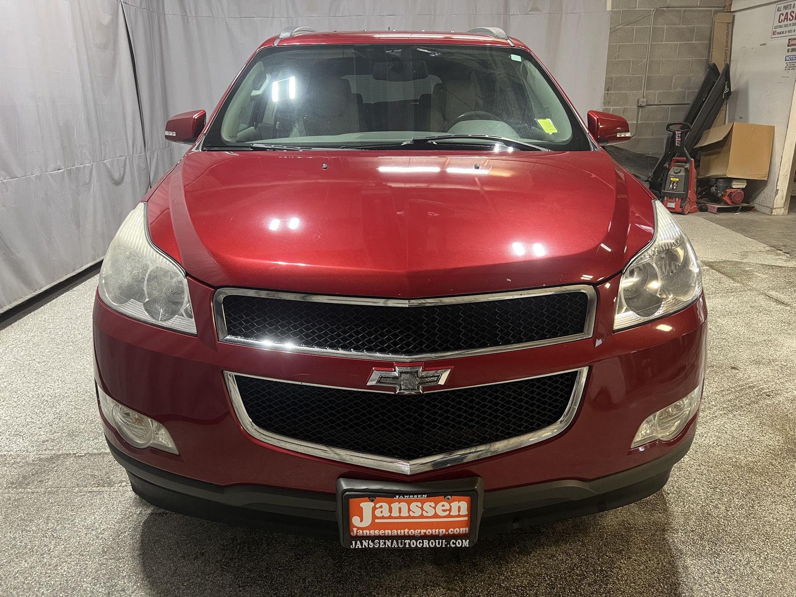 Crystal Red Tintcoat 2012 Chevrolet Traverse 2LT AWD SUV / Crossover All-Wheel Drive 6-Speed Automatic Overdrive
