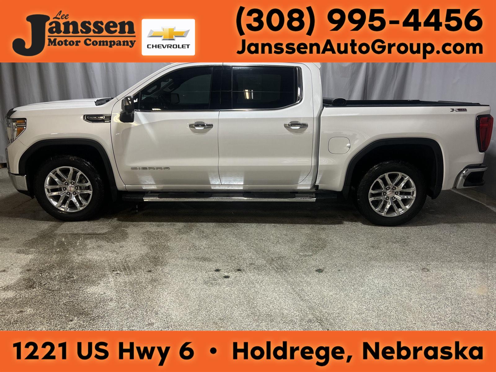 2022 GMC Sierra 1500 Limited SLT Crew Cab 4WD