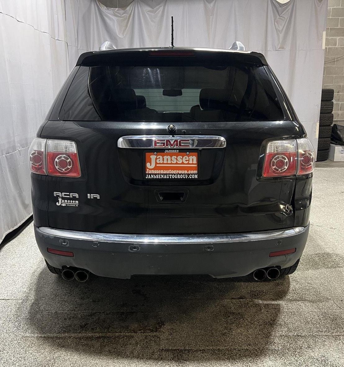 View vehicle photo 5