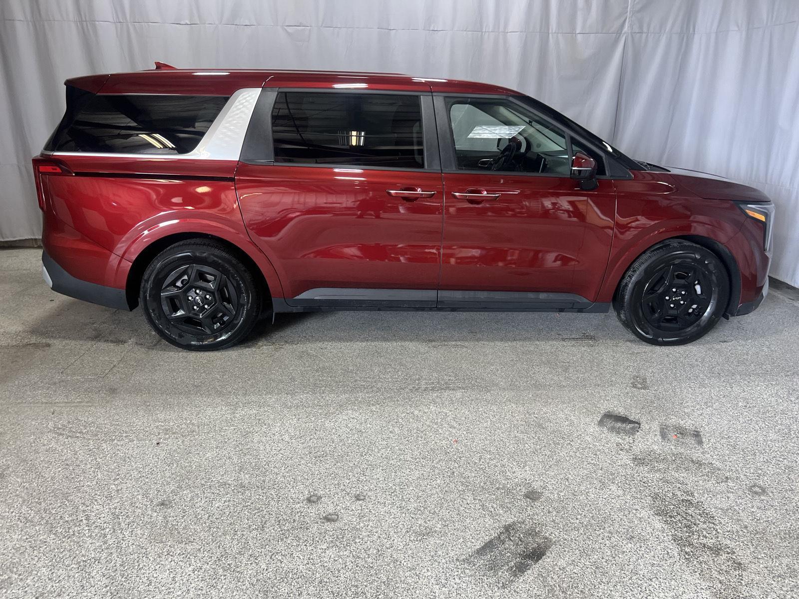 2026 Kia Carnival LXS FWD