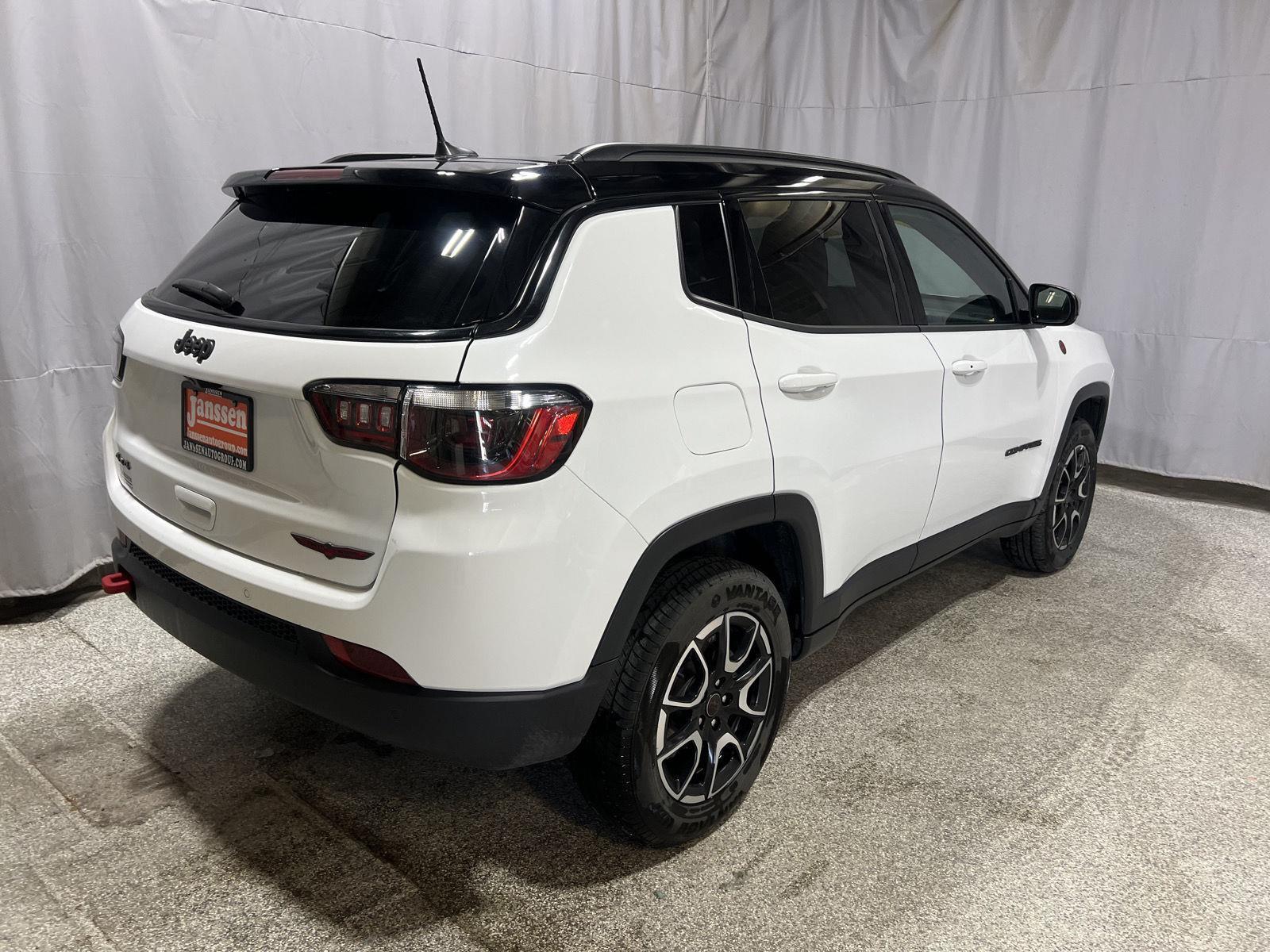 2025 Jeep Compass Trailhawk 4WD