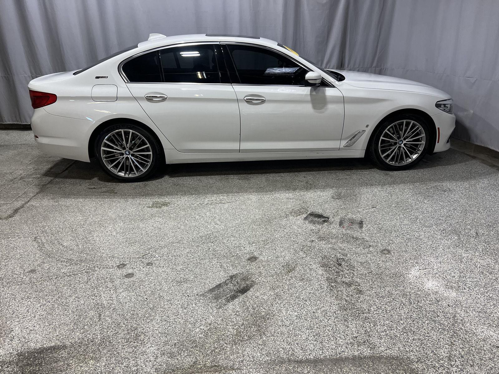  2018 BMW 5 Series 530e iPerformance Sedan RWD   
