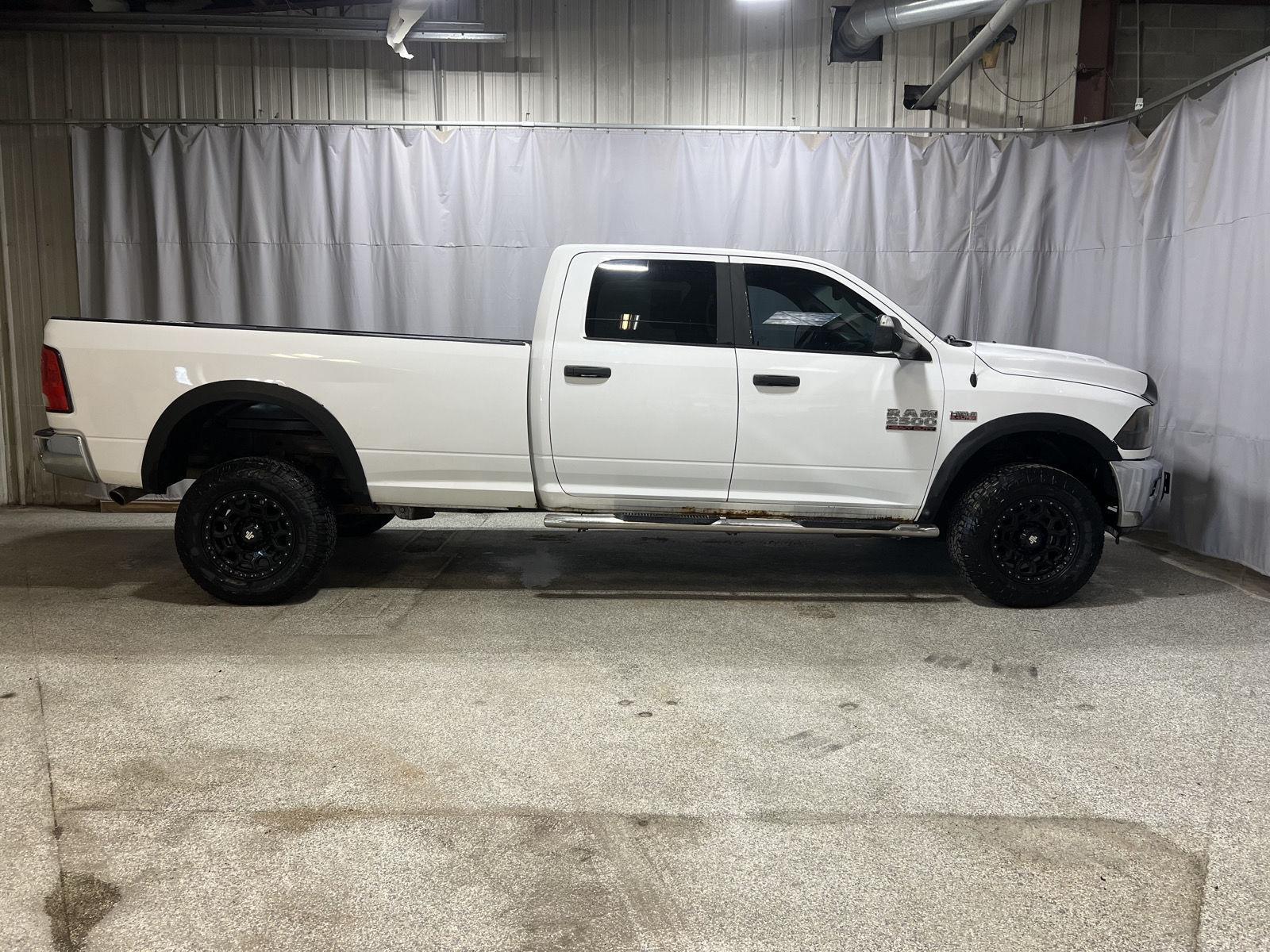 2015 RAM 2500 Blanco (Bright White) Camioneta Todo terreno 6 velocidades Automática