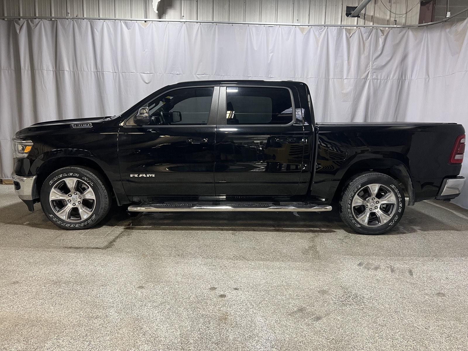 2024 RAM 1500 Laramie Crew Cab 4WD