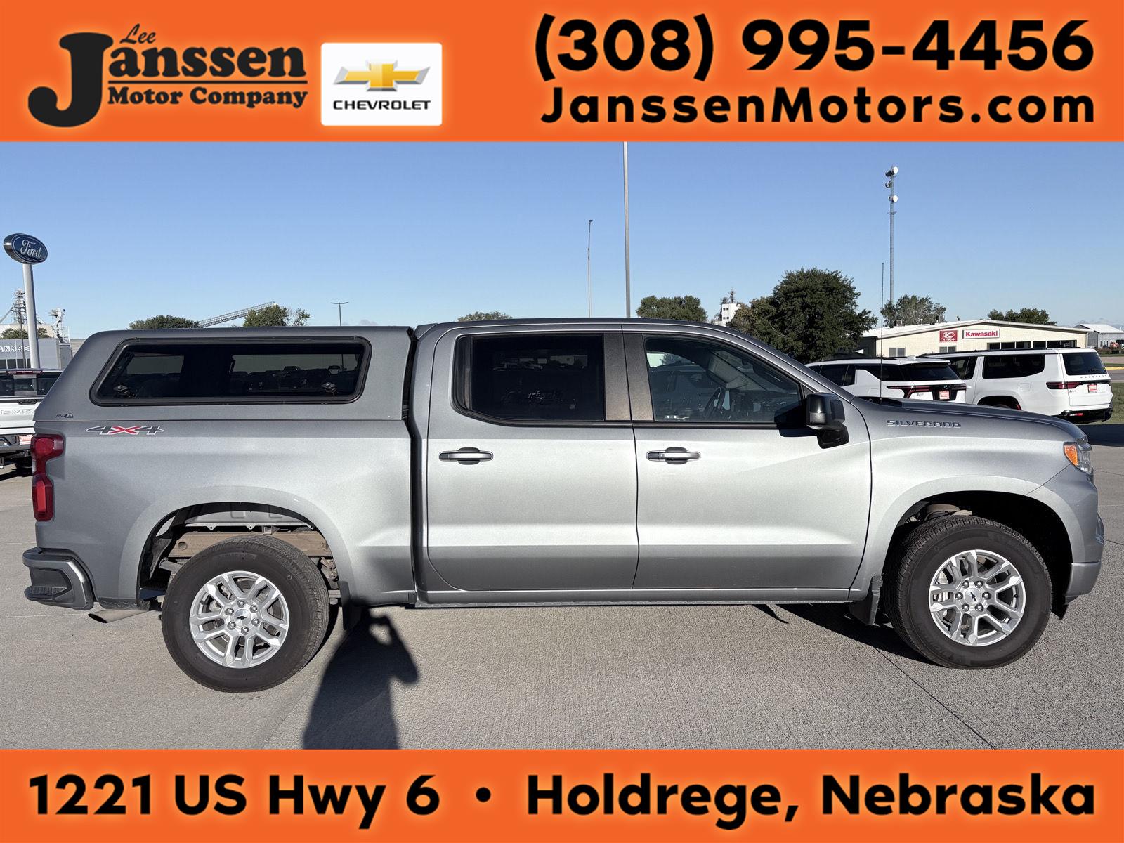 2023 Chevrolet Silverado 1500 RST Crew Cab 4WD
