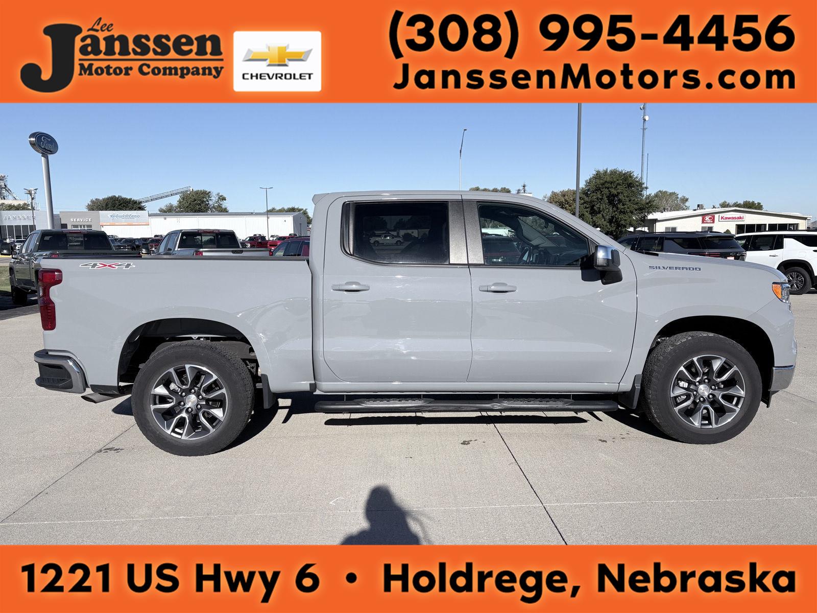 2024 Chevrolet Silverado 1500 LT Crew Cab 4WD
