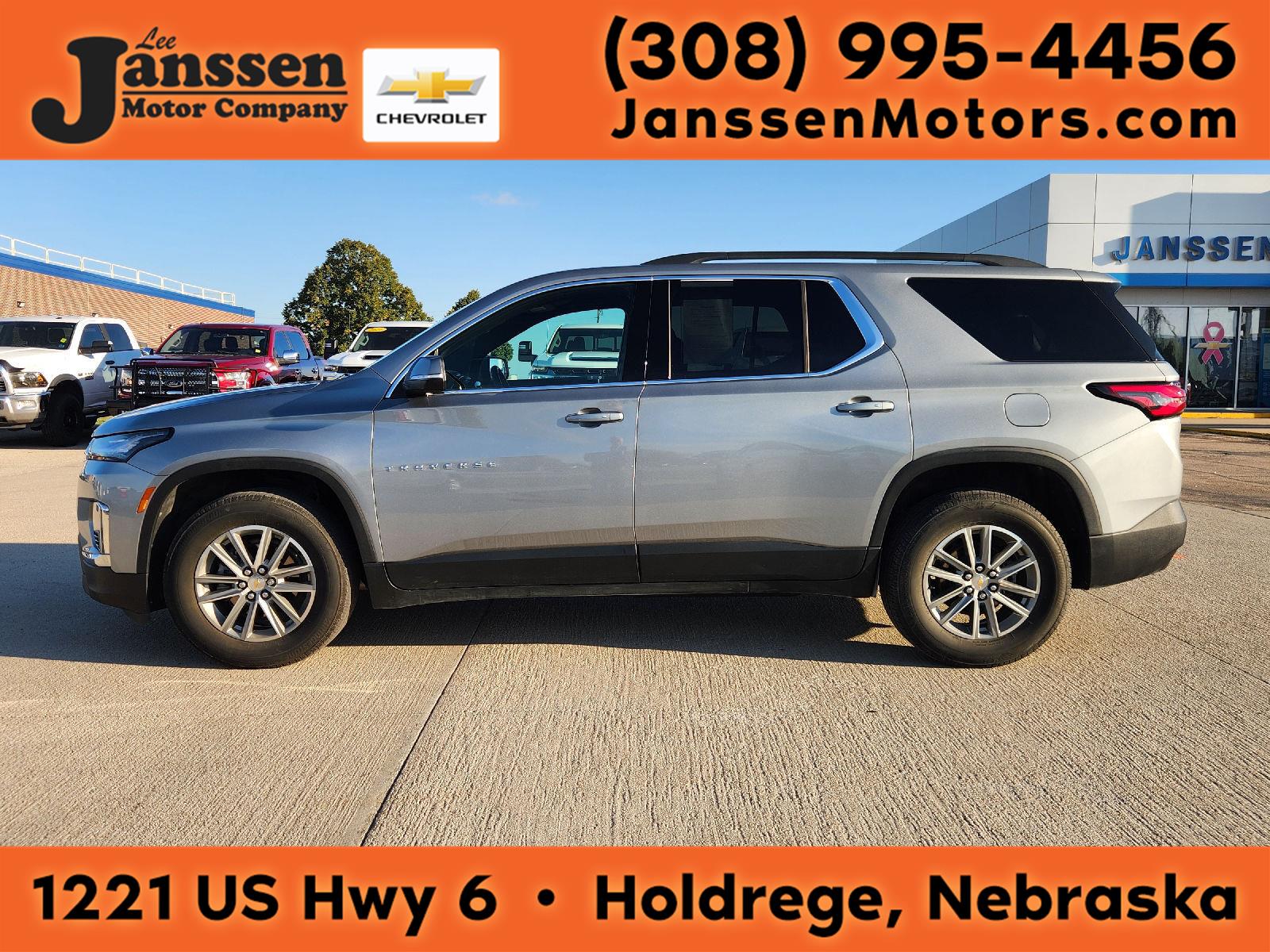 2023 Chevrolet Traverse LT Cloth FWD
