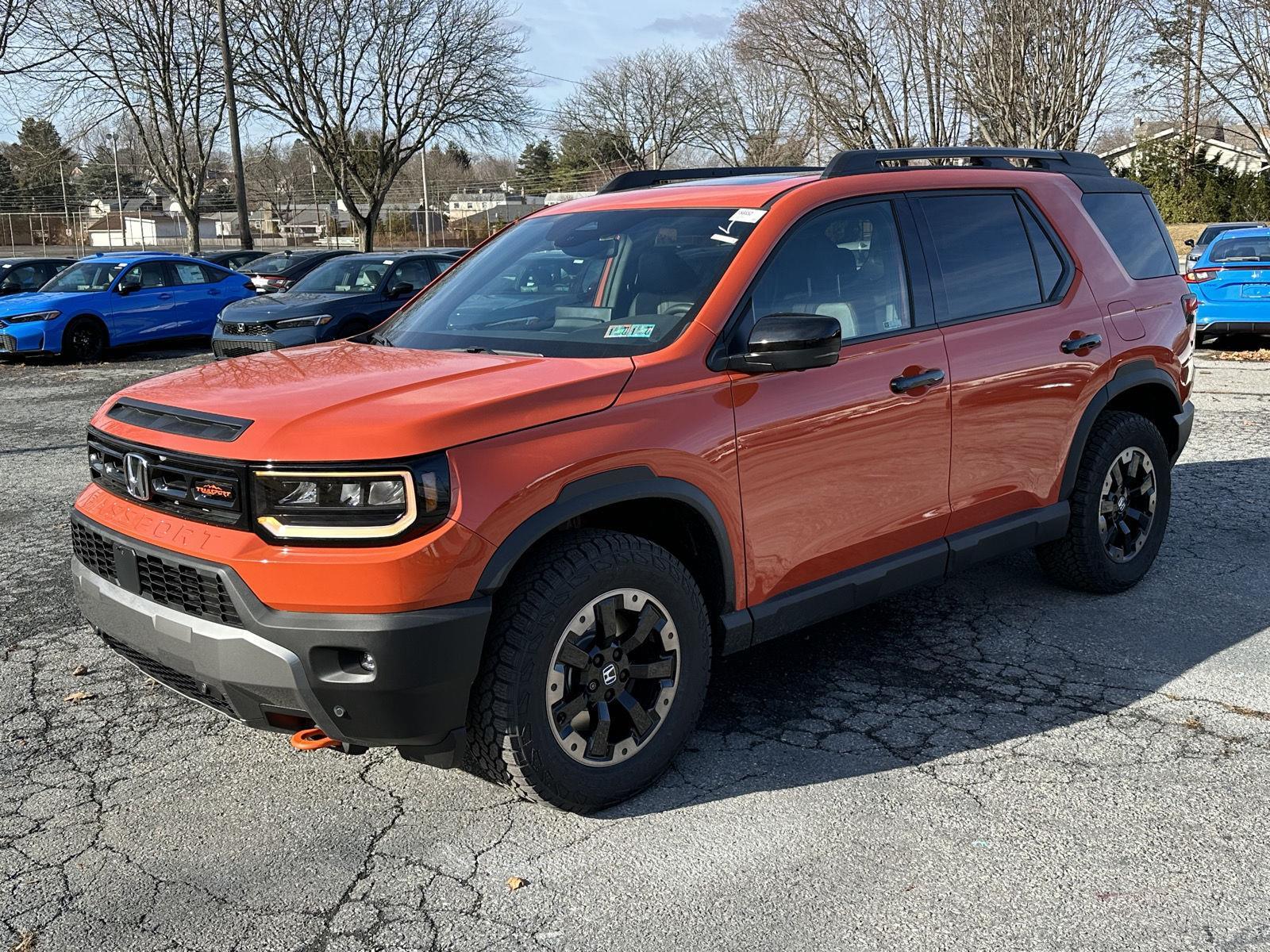 View vehicle photo 4