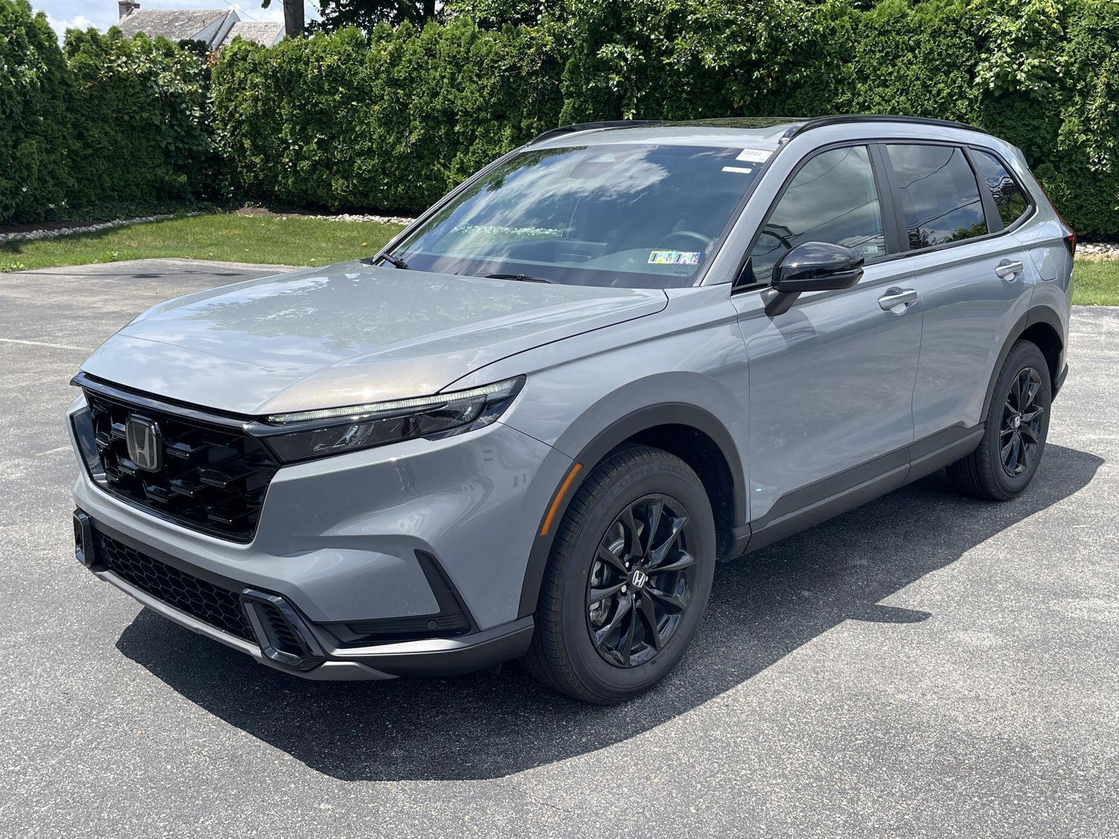 View vehicle photo 4