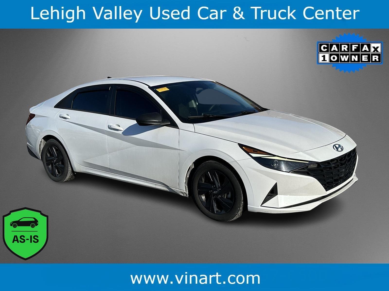 2022 Hyundai Elantra SEL FWD