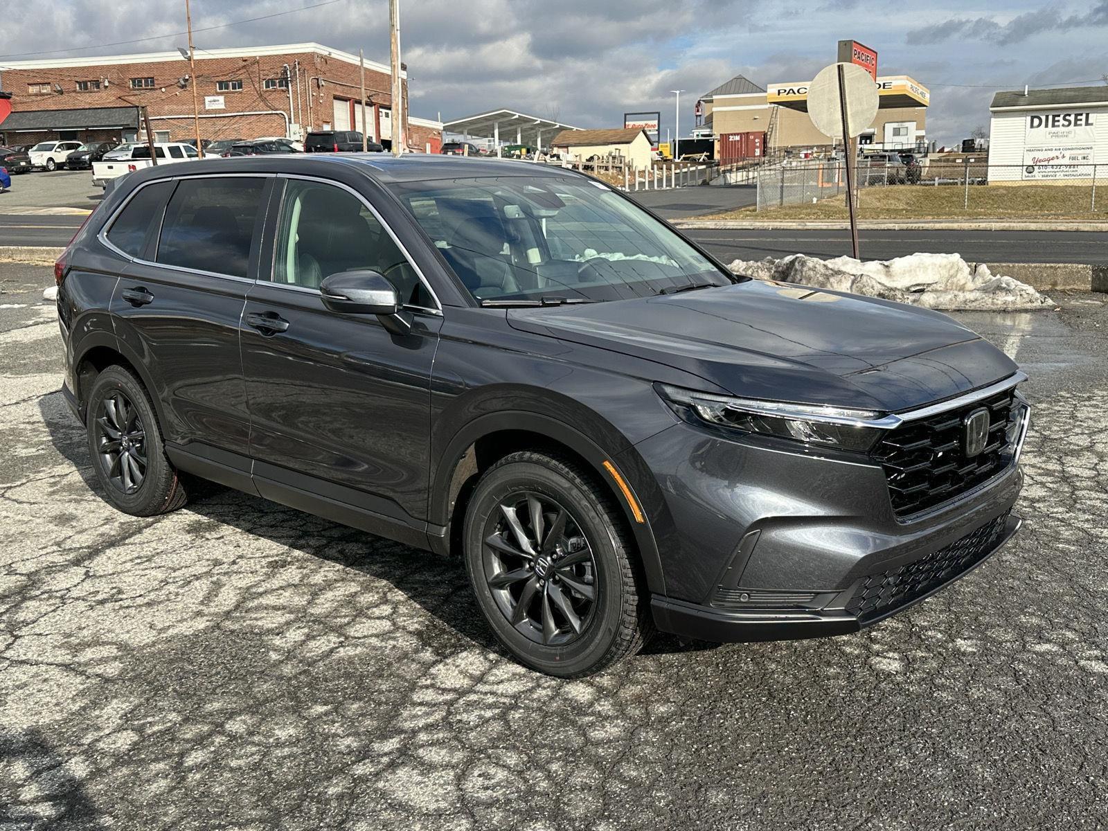 View vehicle photo 2