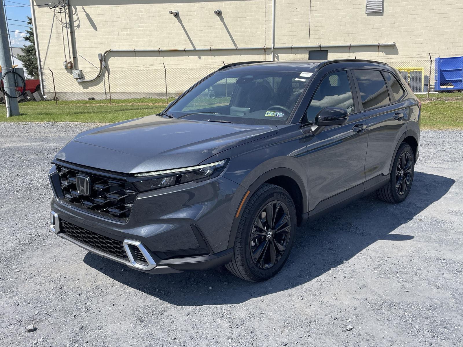 View vehicle photo 4