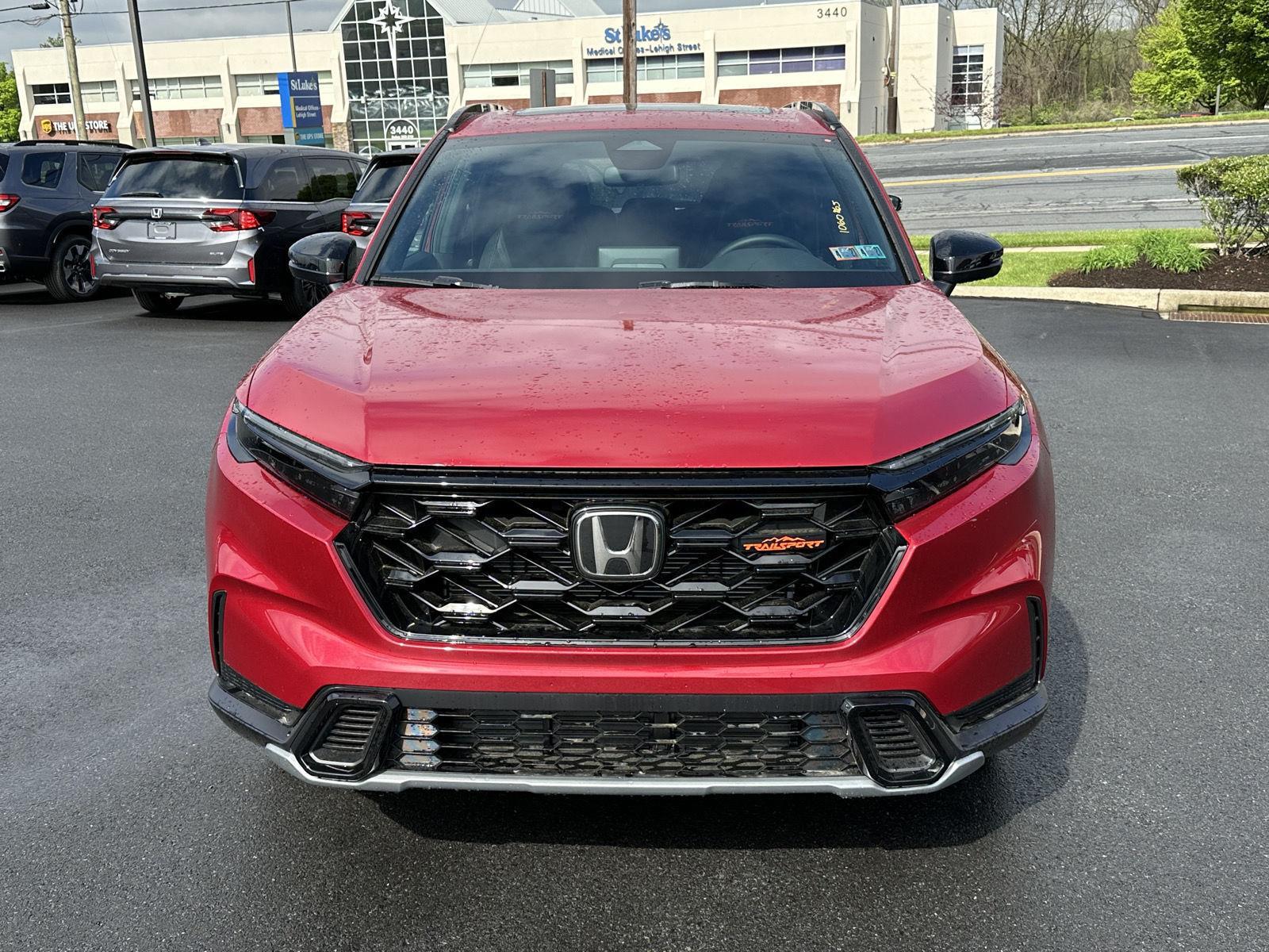 View vehicle photo 3