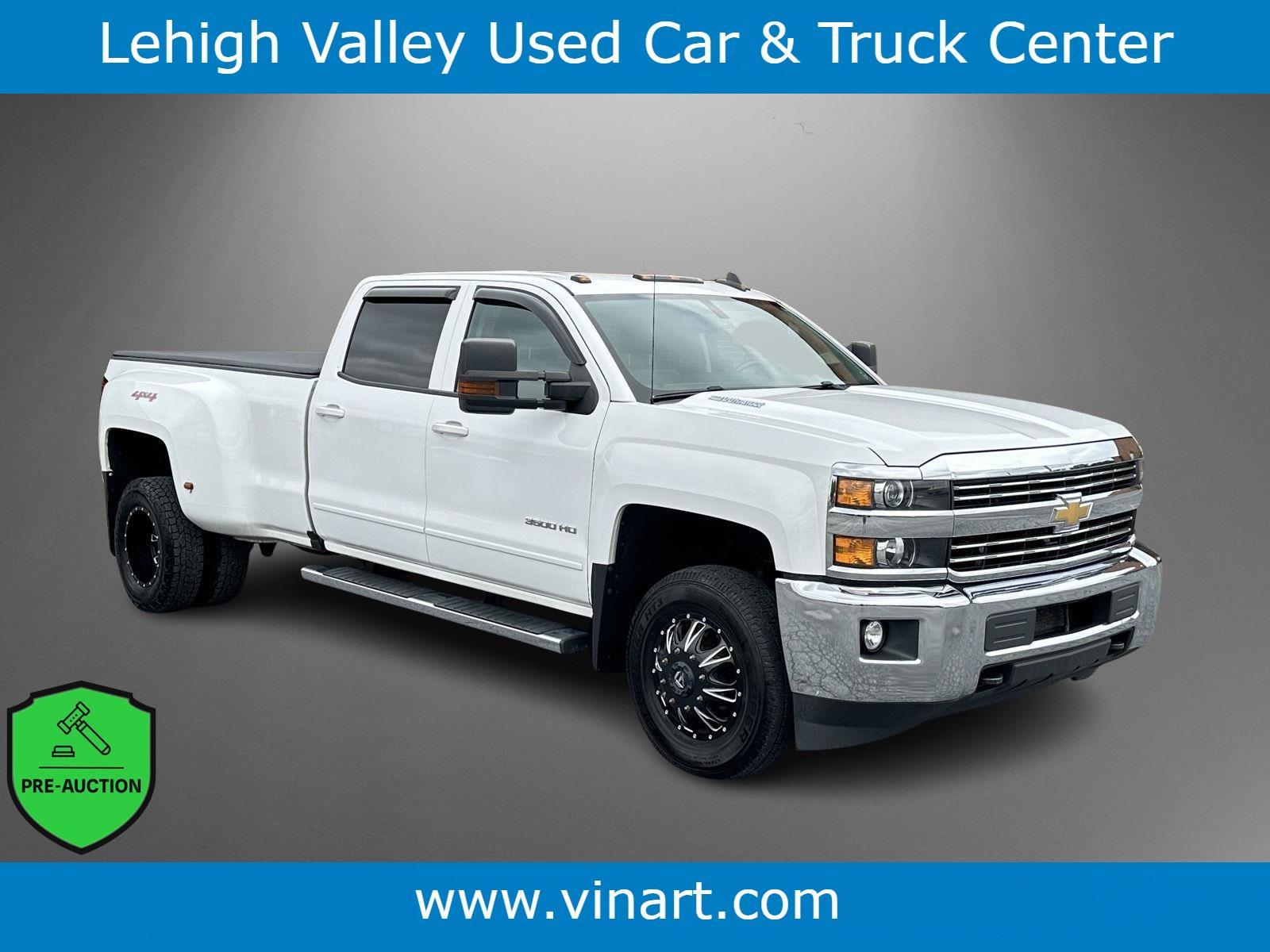 Summit White 2016 Chevrolet Silverado 3500HD Pickup Truck Four-Wheel Drive 6-Speed Automatic