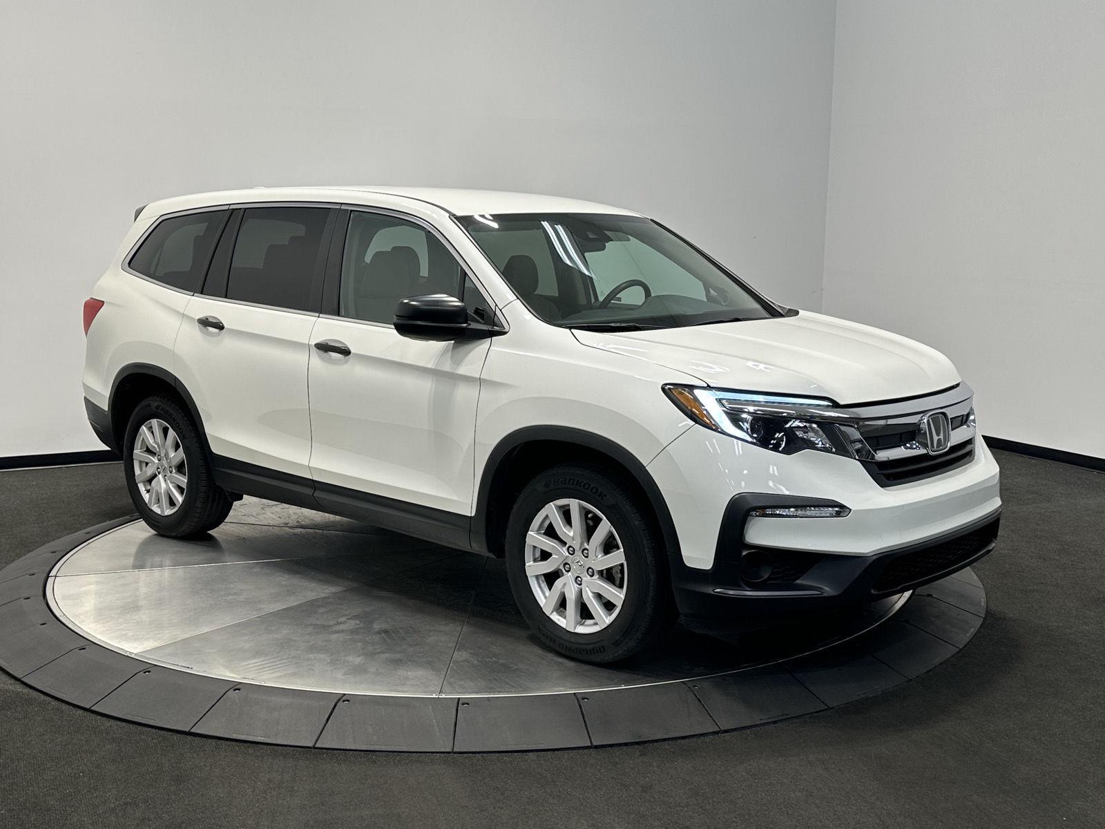 White Diamond Pearl 2019 Honda Pilot SUV / Crossover All-Wheel Drive Automatic