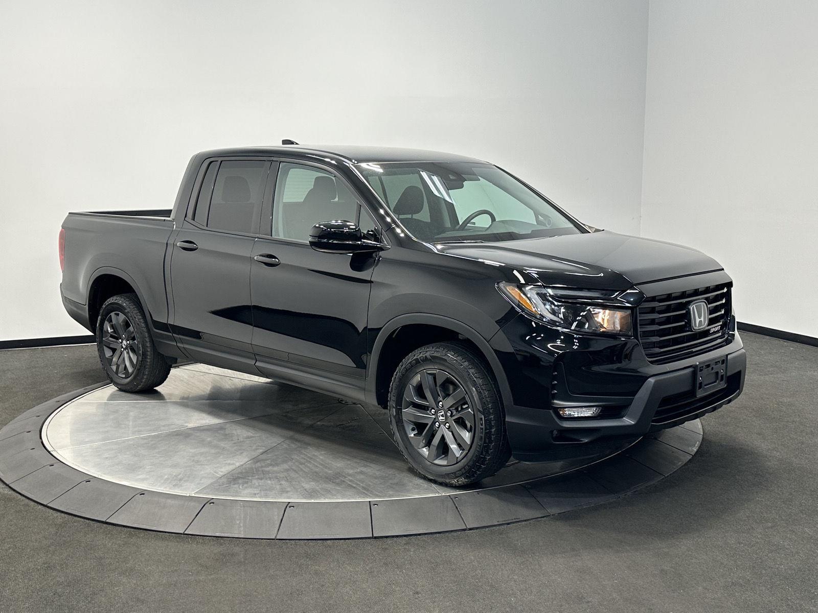 Crystal Black Pearl 2023 Honda Ridgeline Pickup Truck All-Wheel Drive Automatic