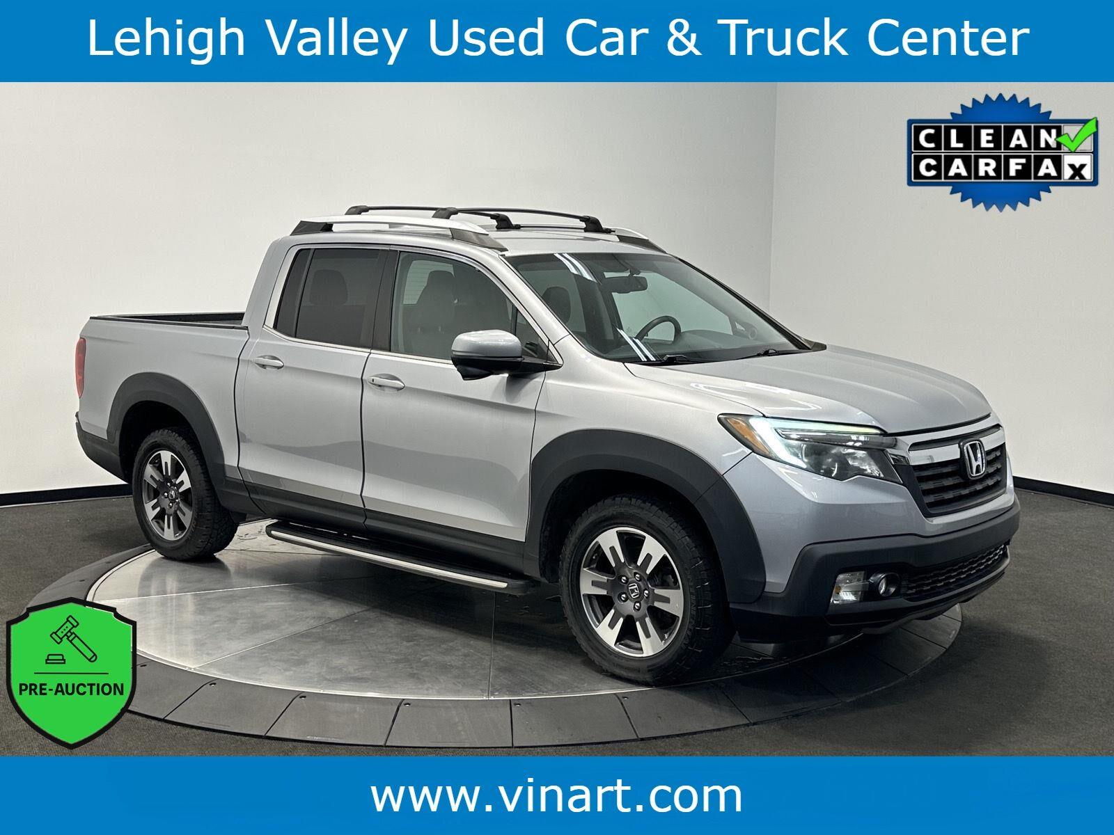 Lunar Silver Metallic 2017 Honda Ridgeline Pickup Truck All-Wheel Drive Automatic