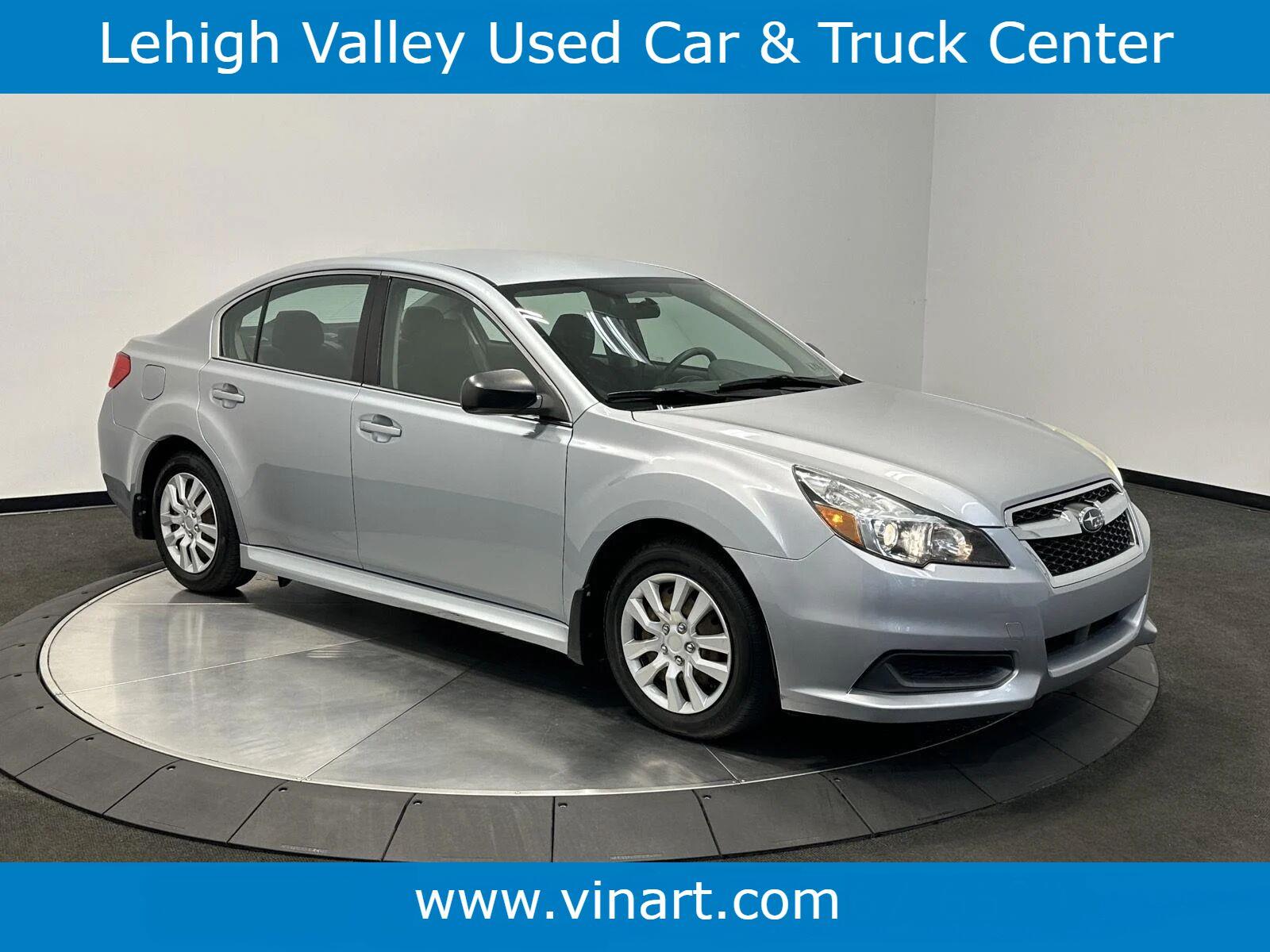Ice Silver Metallic 2013 Subaru Legacy Sedan All-Wheel Drive Continuously Variable Transmission