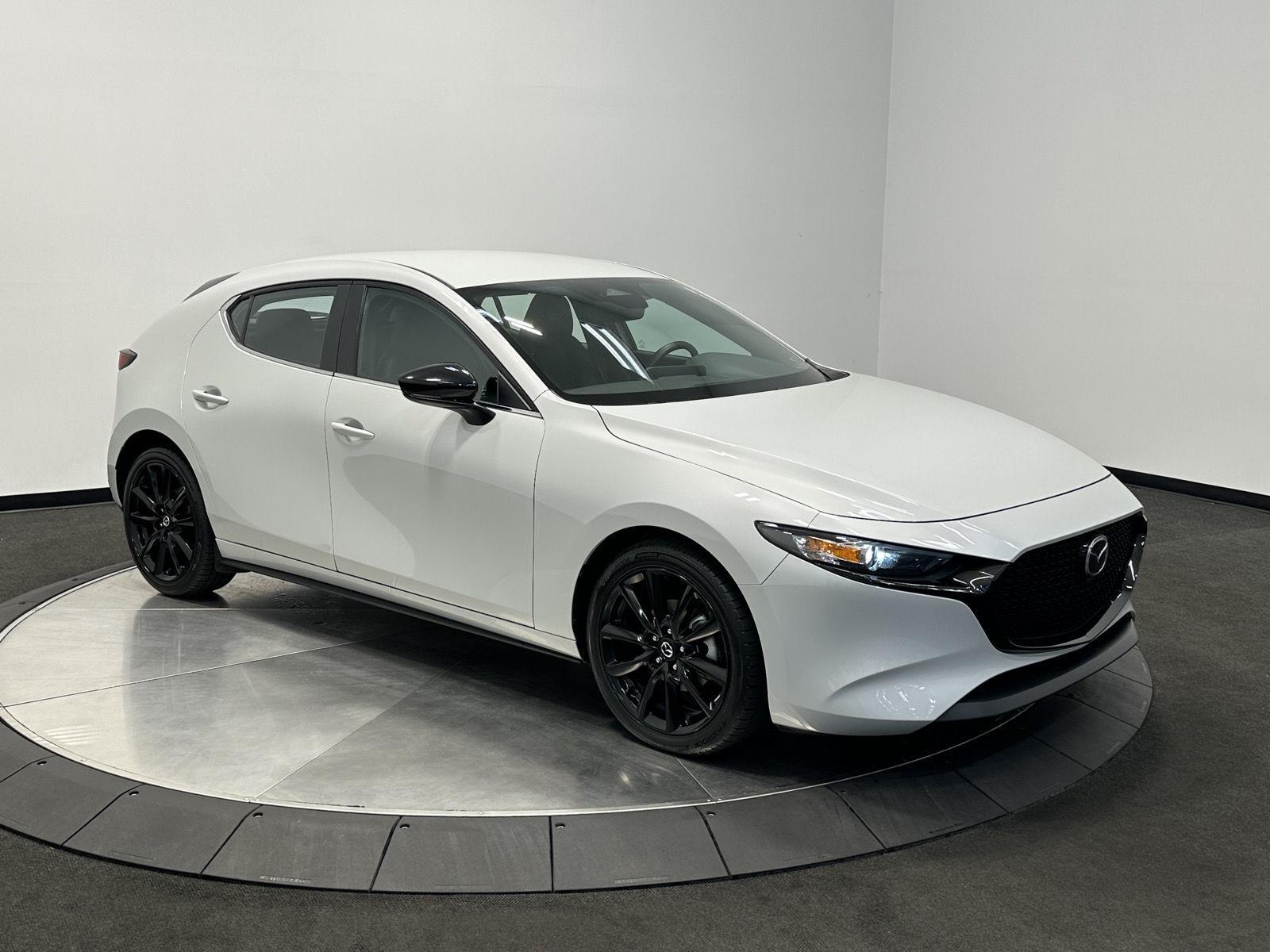 Ceramic Metallic 2024 Mazda MAZDA3 Hatchback Front-Wheel Drive Automatic