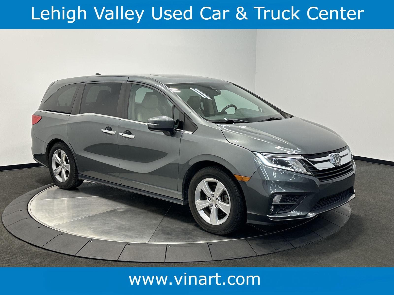 Gray (Modern Steel Metallic) 2019 Honda Odyssey Minivan Front-Wheel Drive Automatic