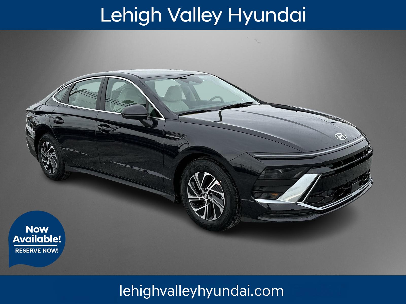 Carbon Blue 2026 Hyundai Sonata Hybrid Blue FWD Sedan Front-Wheel Drive Automatic