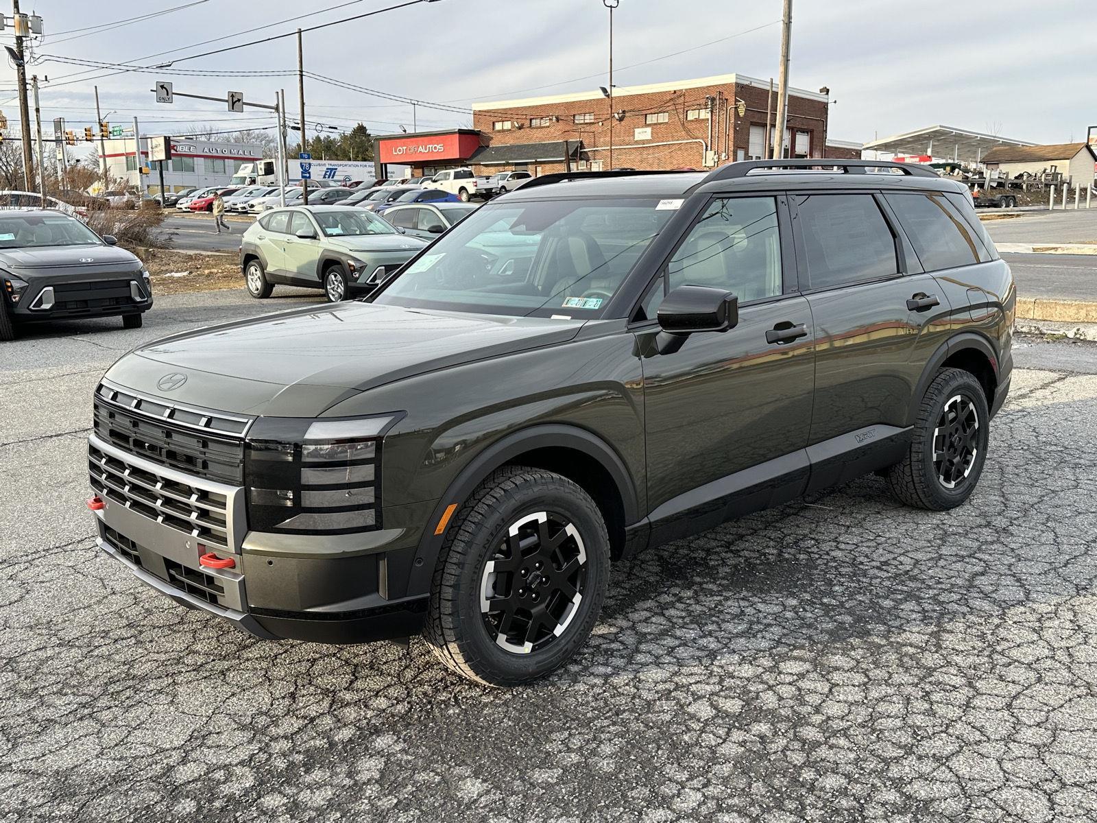 View vehicle photo 4