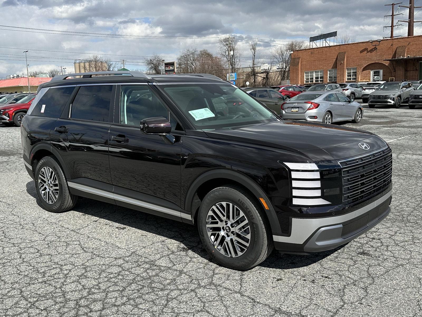 View vehicle photo 2