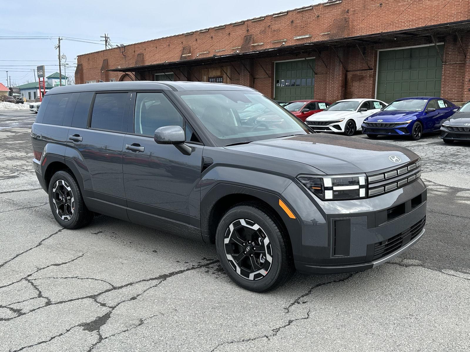 View vehicle photo 2