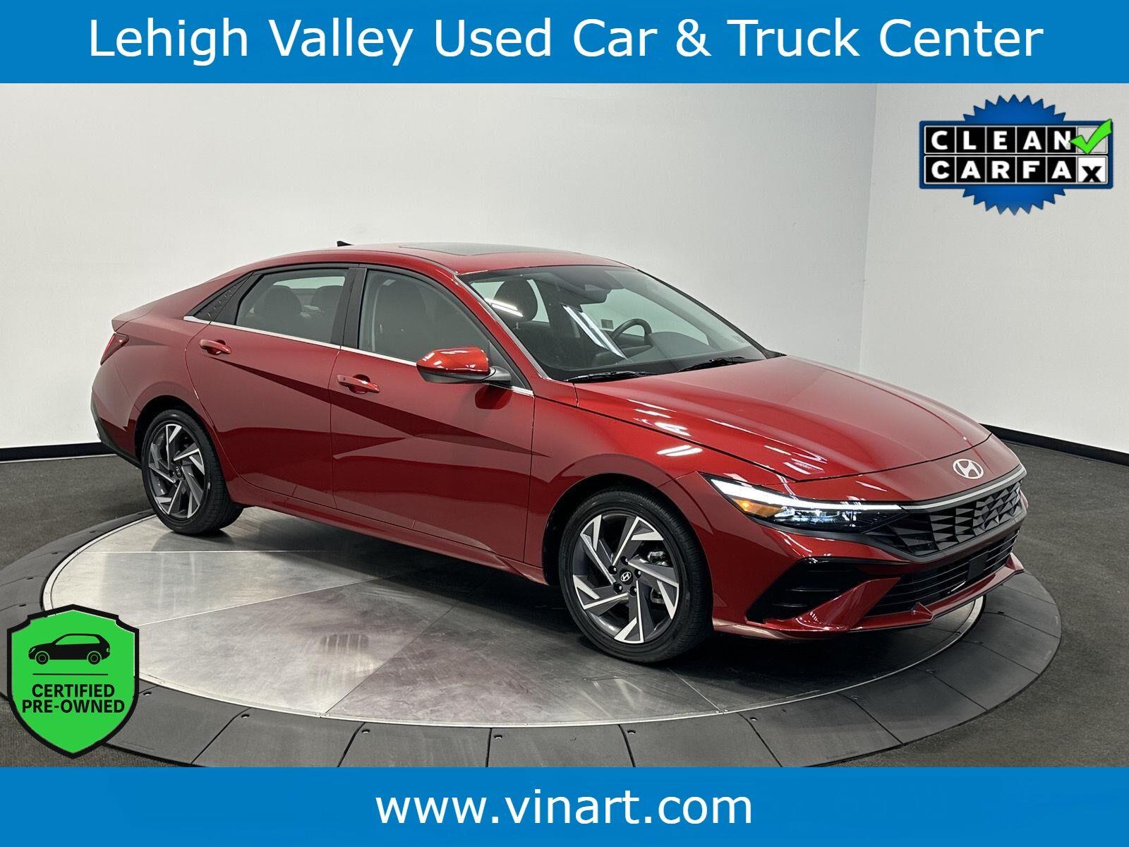 Ultimate Red 2025 Hyundai Elantra Sedan Front-Wheel Drive Continuously Variable Transmission