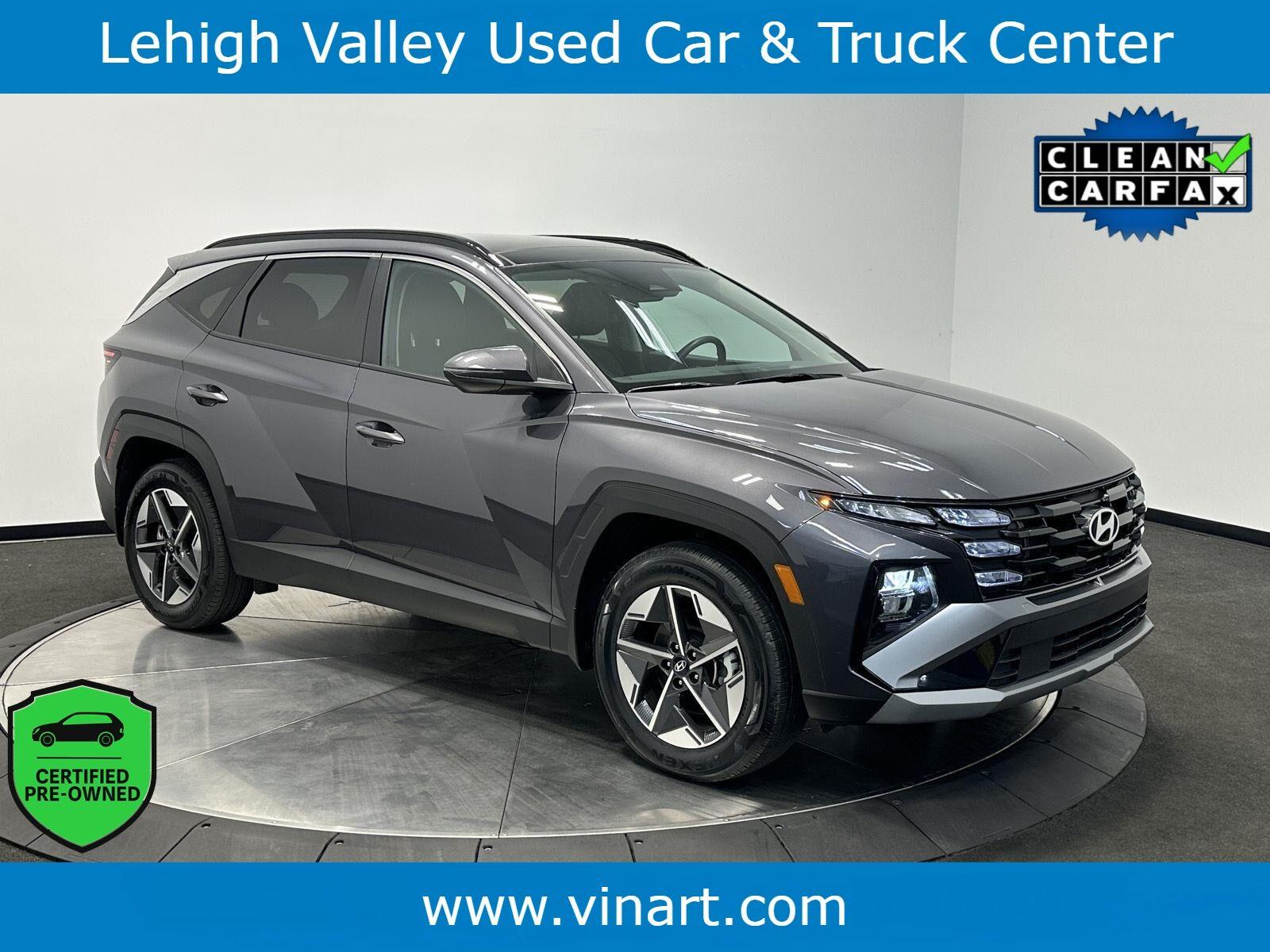 Titan Gray 2025 Hyundai Tucson Hybrid SUV / Crossover All-Wheel Drive Automatic