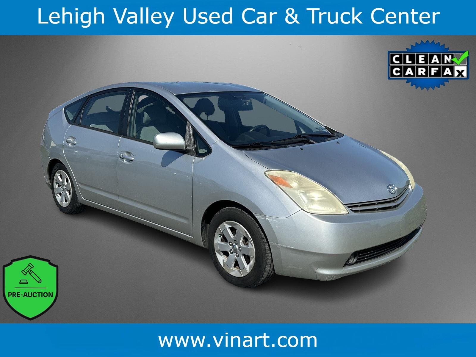 Millennium Silver Metallic 2005 Toyota Prius Hatchback Front-Wheel Drive Continuously Variable Transmission
