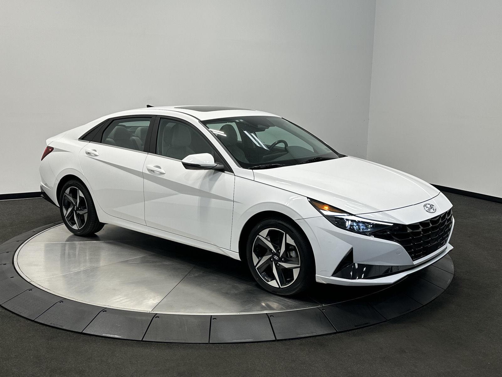 2023 Hyundai Elantra Hybrid Limited FWD