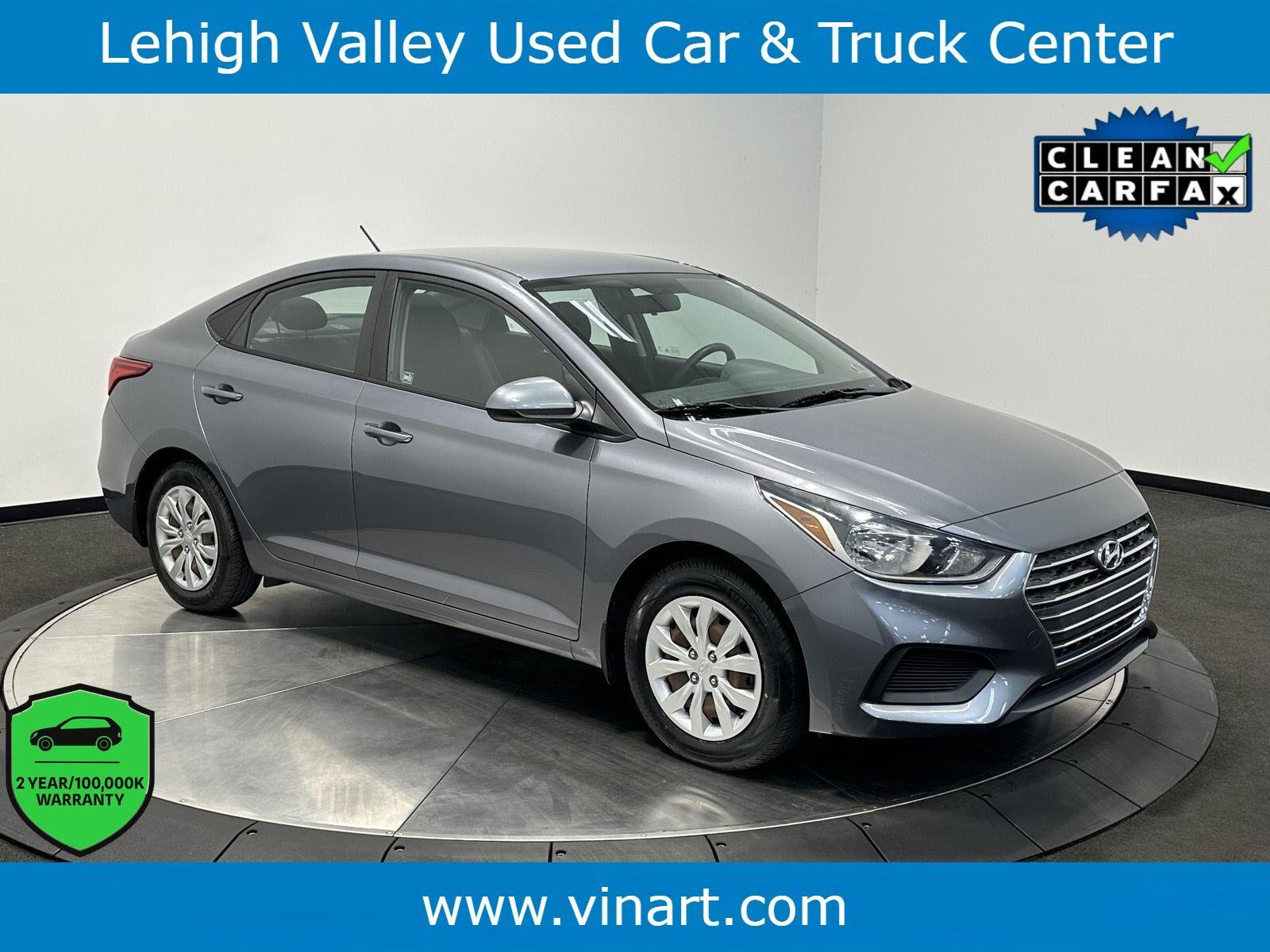 Urban Gray Metallic 2019 Hyundai Accent Sedan Front-Wheel Drive Automatic