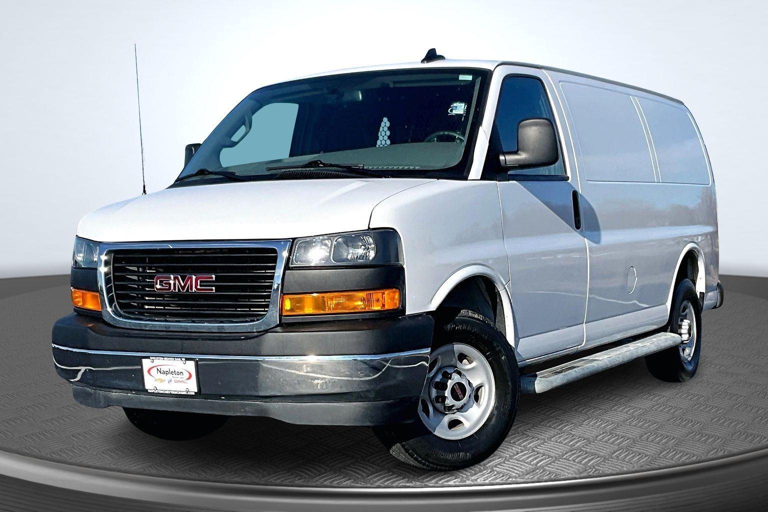 2024 GMC Savana 2500's photo