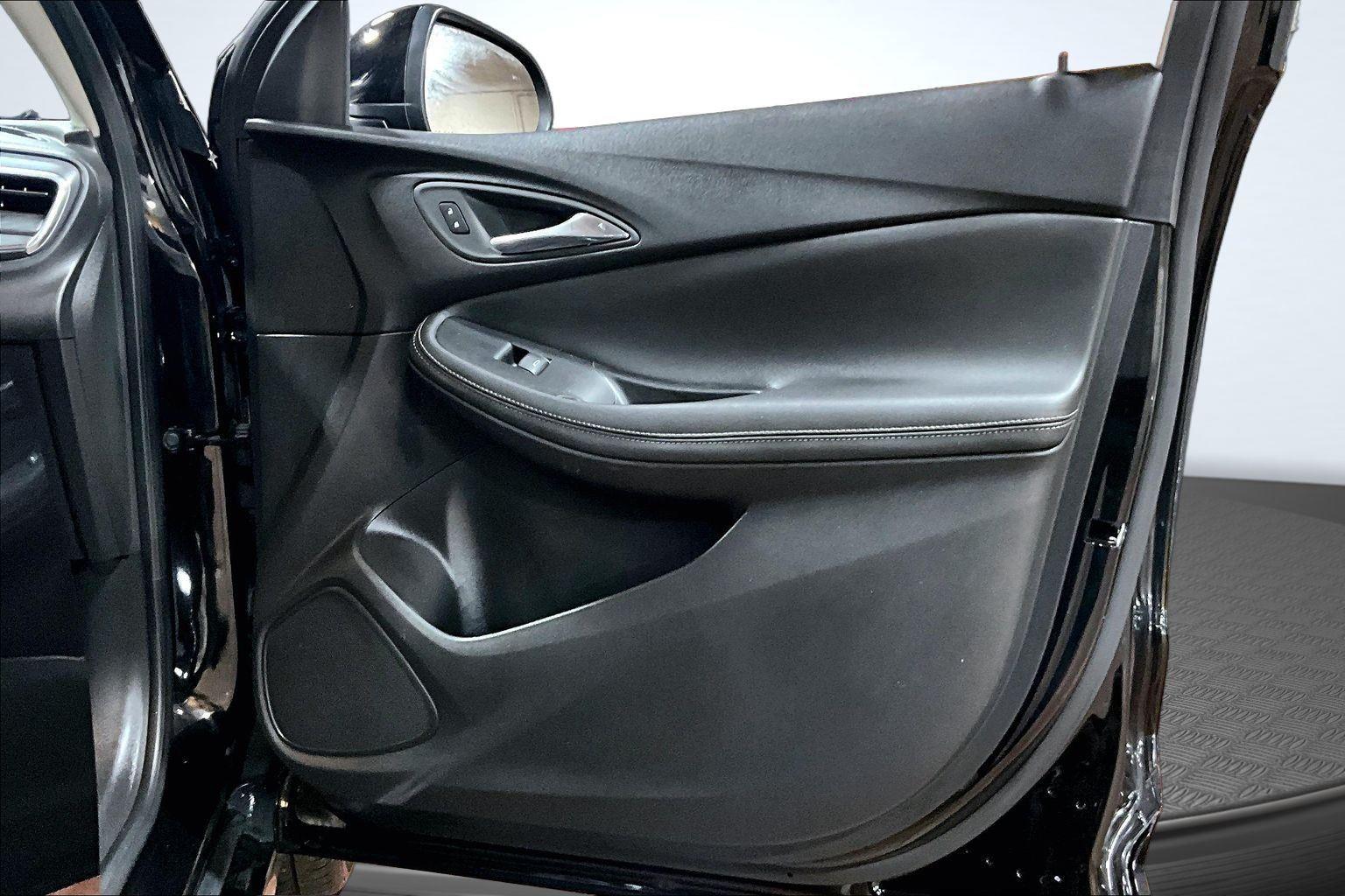 2024 Buick Encore GX Sport Touring - Photo 24