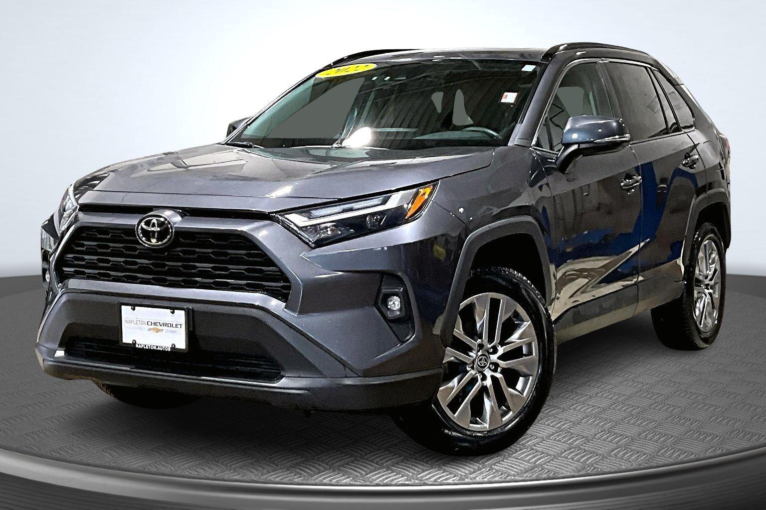 2022 Toyota RAV4 XLE Premium