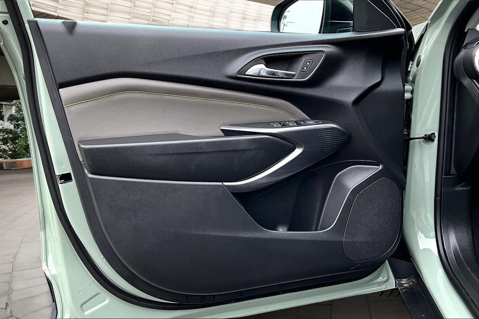 2026 Chevrolet Trax Activ - Photo 9