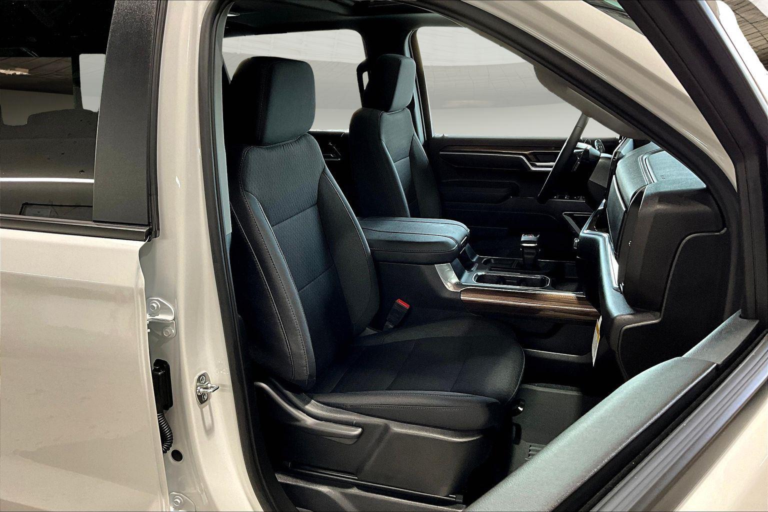 2026 Chevrolet Silverado 1500 RST - Photo 10