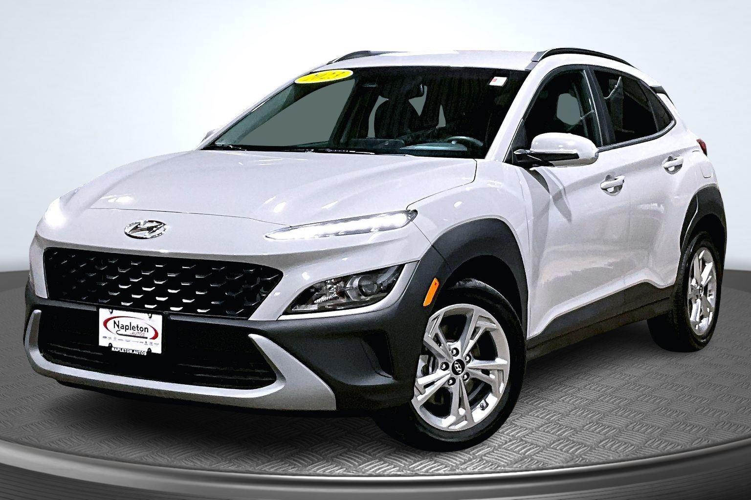 Cyber Silver 2023 Hyundai Kona SEL AWD SUV / Crossover All-Wheel Drive Continuously Variable Transmission
