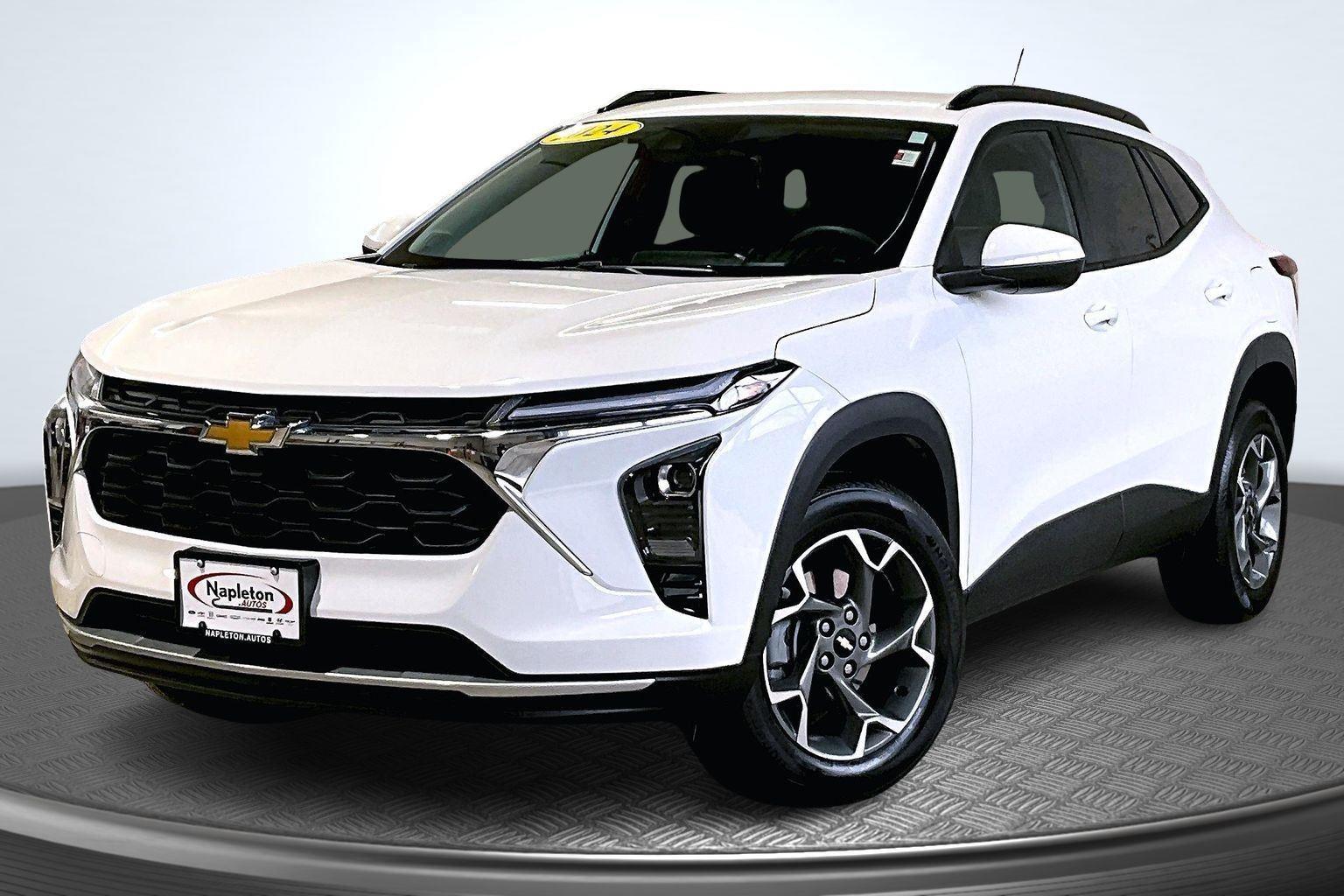 Summit White 2024 Chevrolet Trax LT FWD SUV / Crossover Front-Wheel Drive 6-Speed Automatic