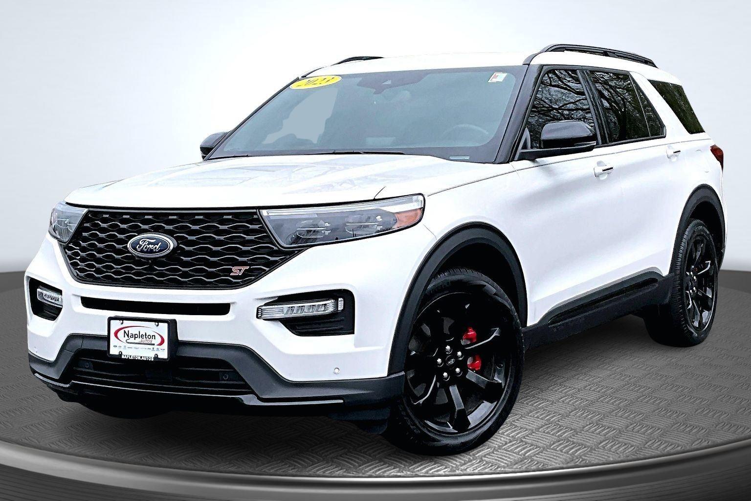 2023 Ford Explorer ST 4WD's photo