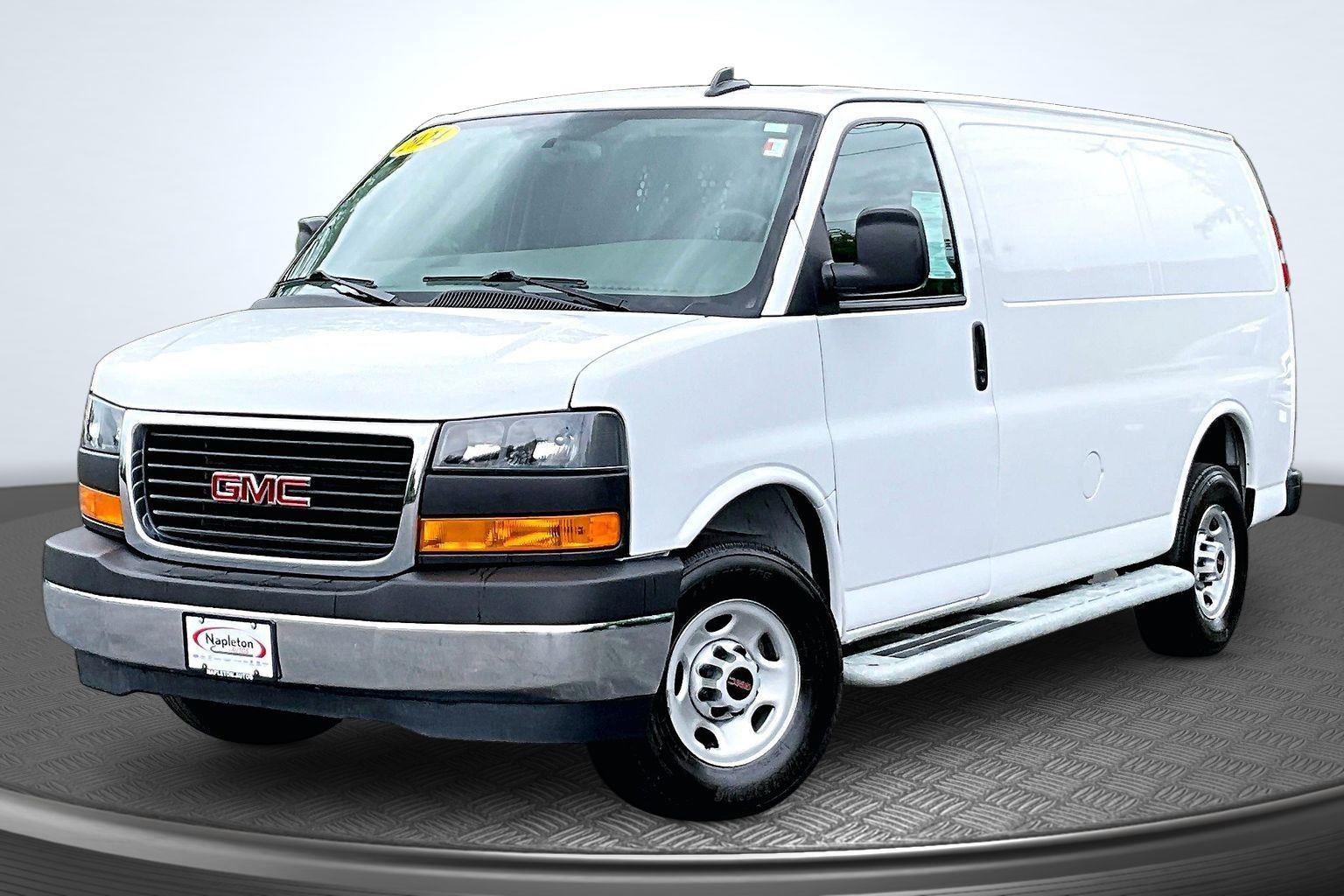 2024 GMC Savana 2500's photo