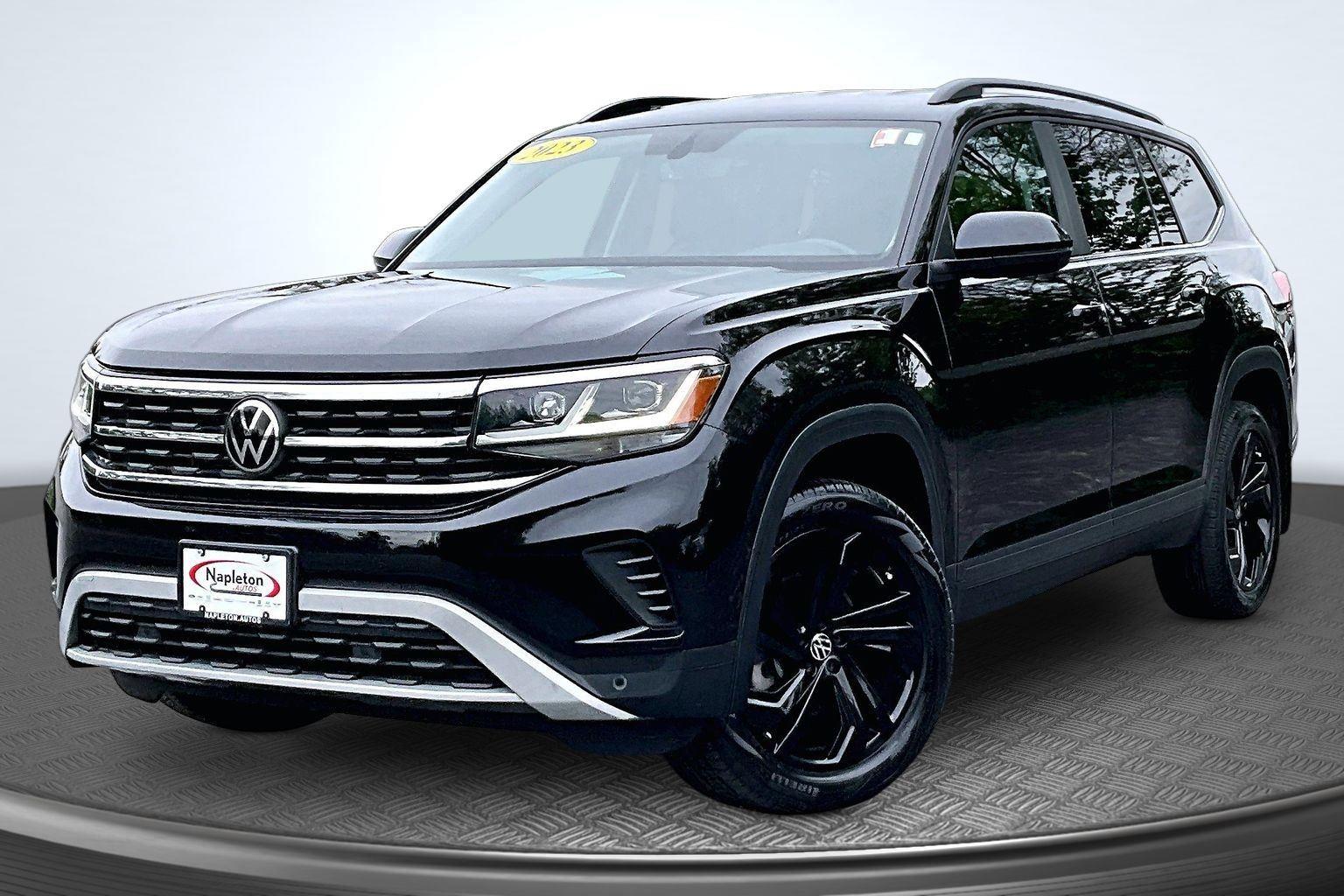 2023 Volkswagen Atlas 3.6L SE w/Tech 4MOTION's photo