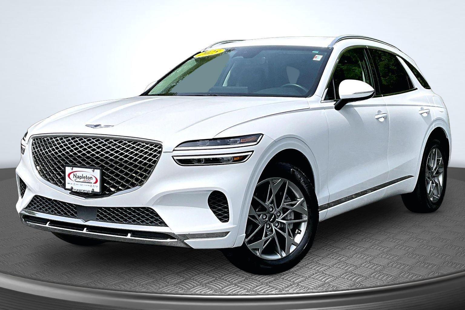 Uyuni White 2025 Genesis GV70 2.5T Standard AWD SUV / Crossover All-Wheel Drive Automatic