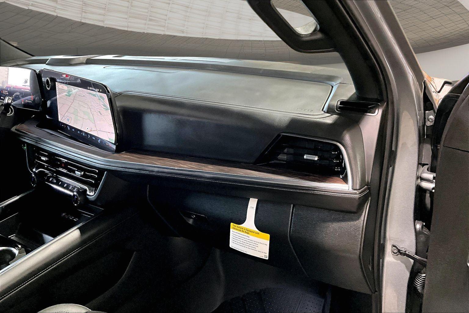 2026 Chevrolet Tahoe Z71 - Photo 35