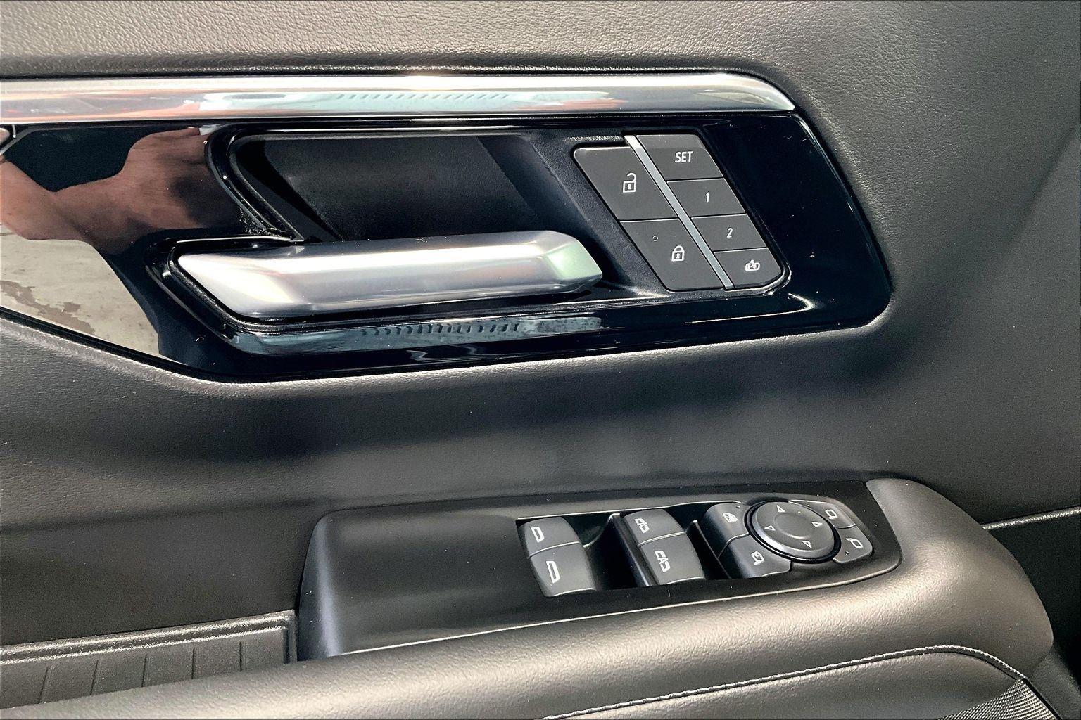 2026 Chevrolet Tahoe Z71 - Photo 17
