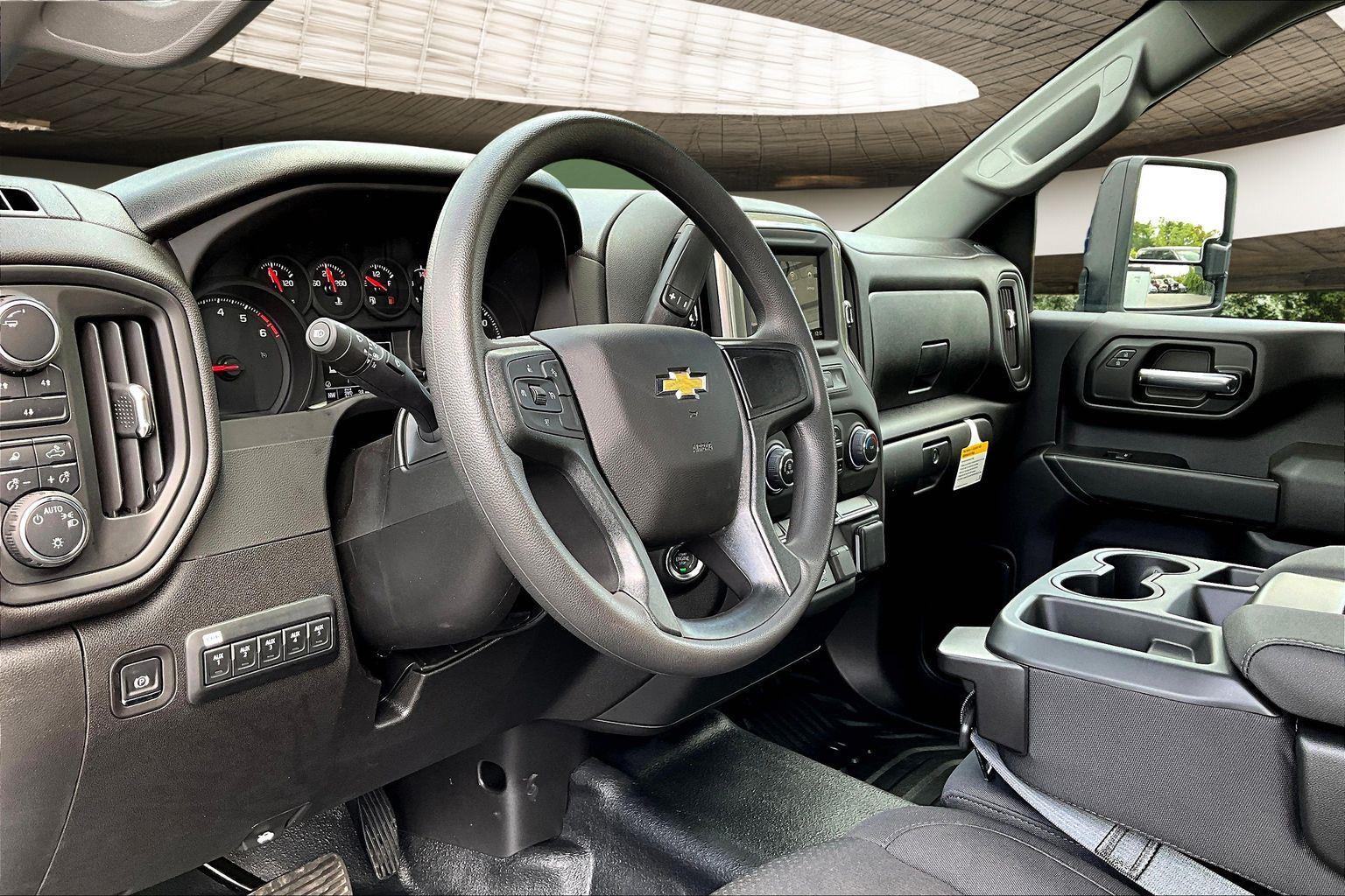 2025 Chevrolet Silverado 3500 HD Work Truck - Photo 7