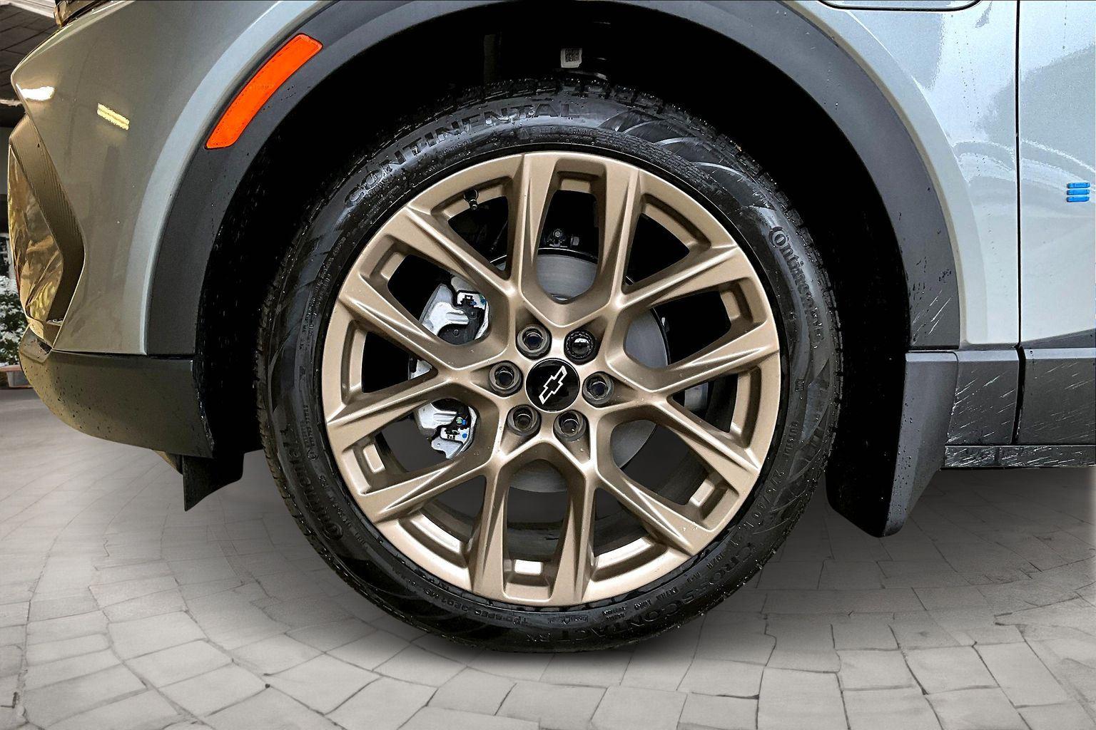 2026 Chevrolet Equinox EV 1LT - Photo 12